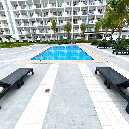 Paranaque City Casa Salcedo - Field Residences المظهر الخارجي الصورة